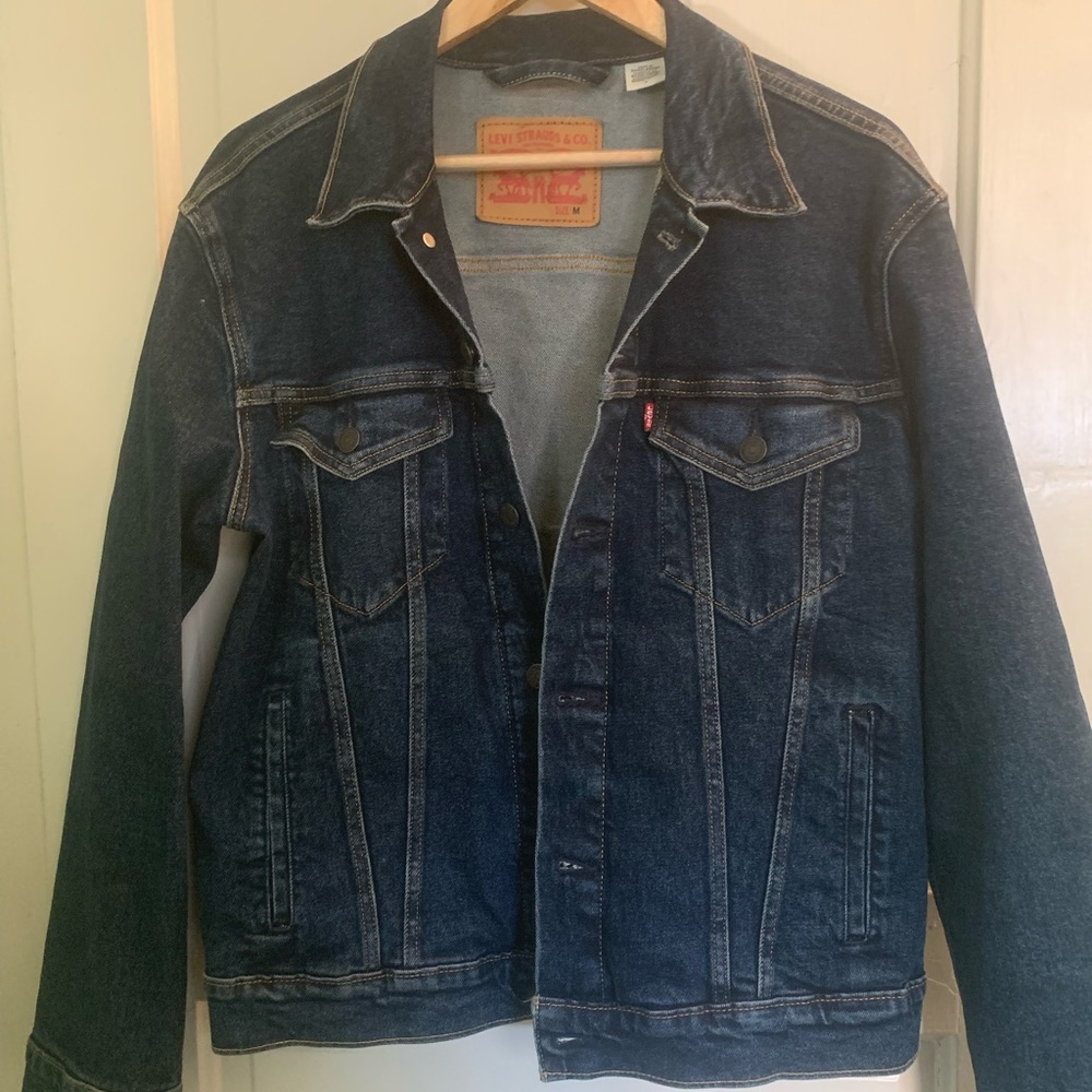 Levi’s trucker jean jacket Men’s Medium